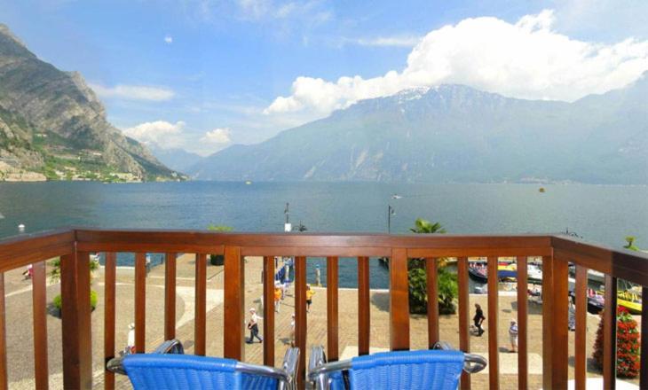 Hotel Sole - Limone Limone sul Garda Esterno foto