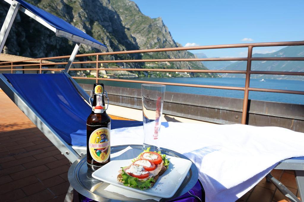 Hotel Sole - Limone Limone sul Garda Esterno foto