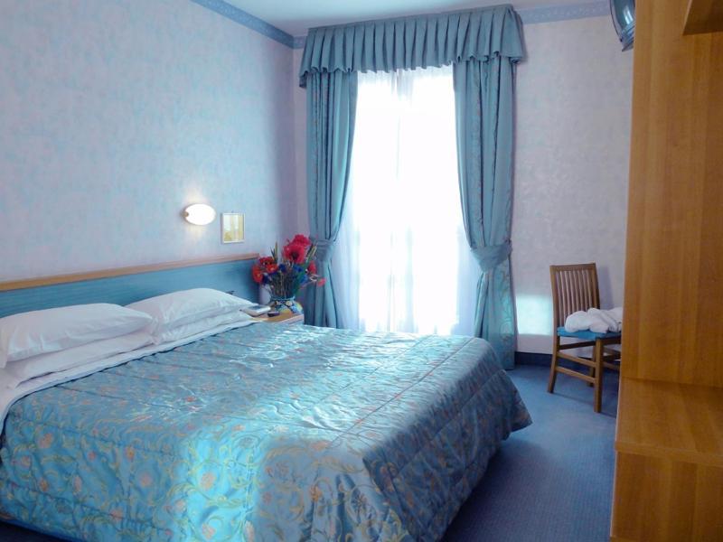 Hotel Sole - Limone Limone sul Garda Camera foto